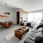 Best Studio At 5Th Ave With Pool Gym Steps To Beach