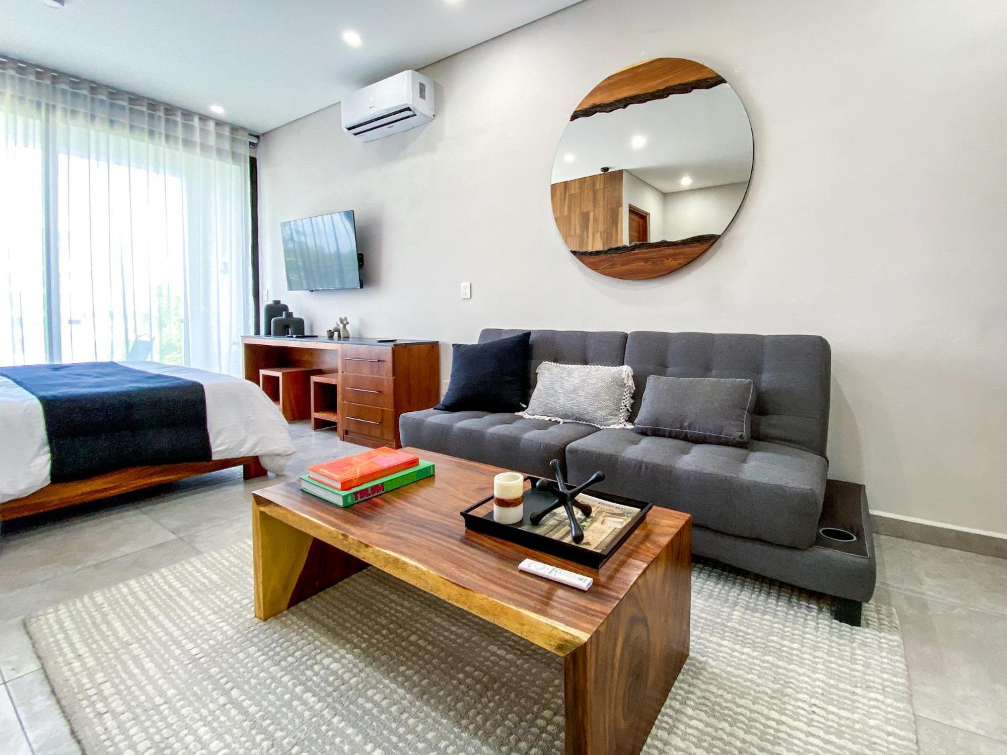 Apartamento At 5th Ave With Pool Gym Steps To *